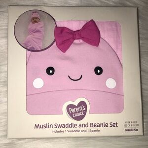 New Adorable Pink Muslin Swaddle and Beanie Set